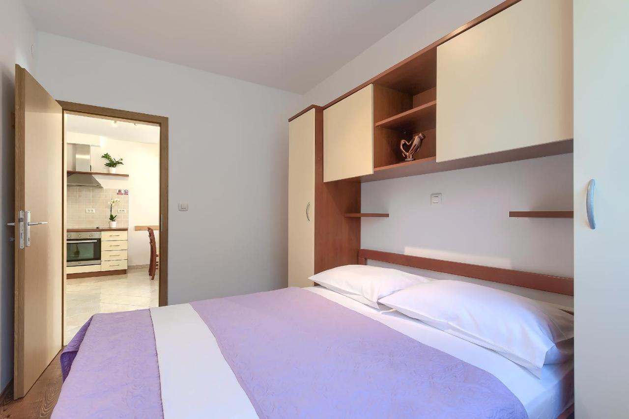 Apartments Gilly 1 Премантура Экстерьер фото
